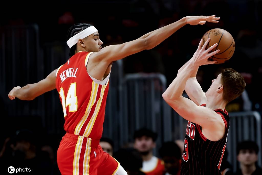 吉迪19+11+15约翰逊24+10 老鹰不敌公牛4连败