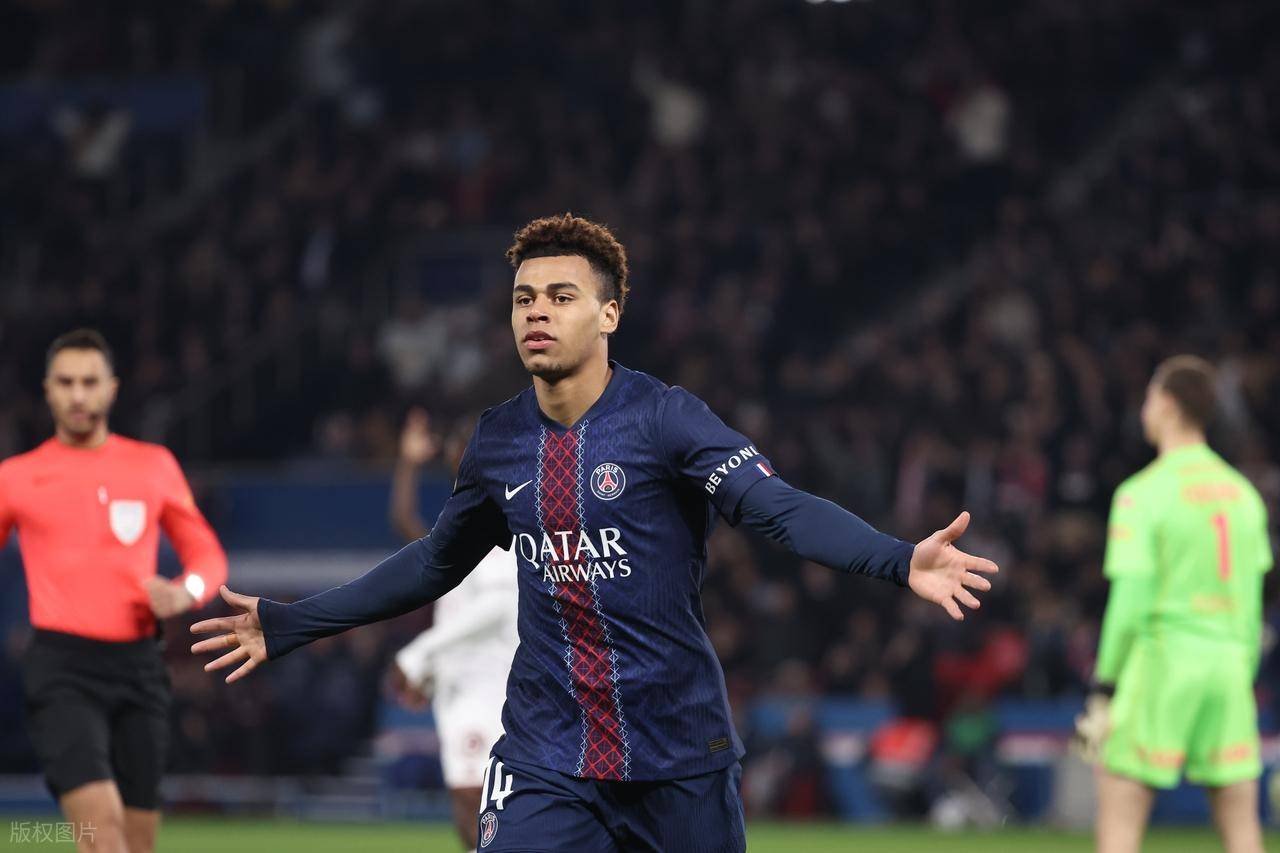 随着朗斯2-3,巴黎圣日耳曼队3-0,法甲最新积分榜:榜首易主